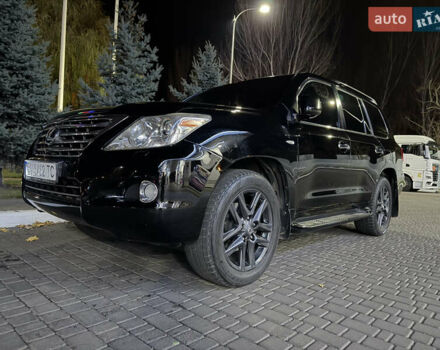 Черный Лексус ЛХ, объемом двигателя 5.7 л и пробегом 267 тыс. км за 23800 $, фото 10 на Automoto.ua