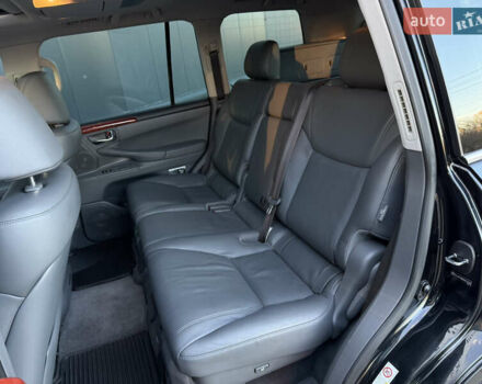 Черный Лексус ЛХ, объемом двигателя 5.69 л и пробегом 160 тыс. км за 26990 $, фото 31 на Automoto.ua