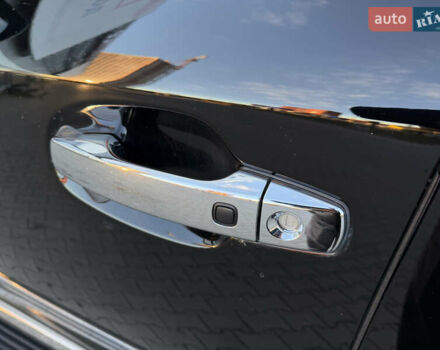 Черный Лексус ЛХ, объемом двигателя 5.69 л и пробегом 160 тыс. км за 26990 $, фото 29 на Automoto.ua