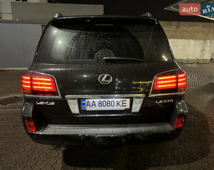 Чорний Лексус ЛХ, об'ємом двигуна 5.66 л та пробігом 300 тис. км за 24500 $, фото 1 на Automoto.ua