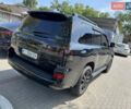 Черный Лексус ЛХ, объемом двигателя 5.7 л и пробегом 280 тыс. км за 23900 $, фото 4 на Automoto.ua
