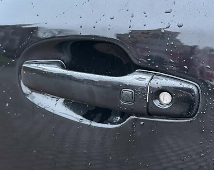 Черный Лексус ЛХ, объемом двигателя 5.66 л и пробегом 263 тыс. км за 19999 $, фото 54 на Automoto.ua