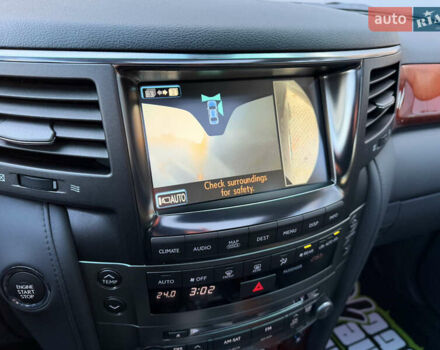 Черный Лексус ЛХ, объемом двигателя 5.69 л и пробегом 160 тыс. км за 26990 $, фото 56 на Automoto.ua