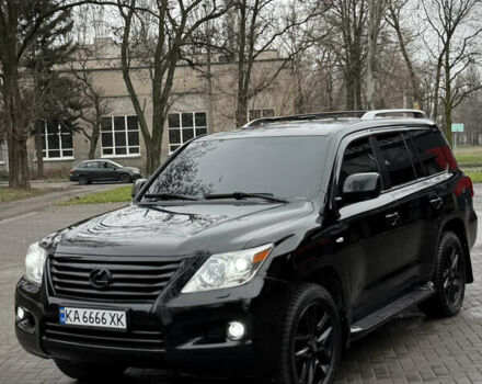 Черный Лексус ЛХ, объемом двигателя 5.7 л и пробегом 220 тыс. км за 28500 $, фото 6 на Automoto.ua