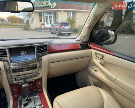 Чорний Лексус ЛХ, об'ємом двигуна 5.7 л та пробігом 233 тис. км за 21900 $, фото 16 на Automoto.ua