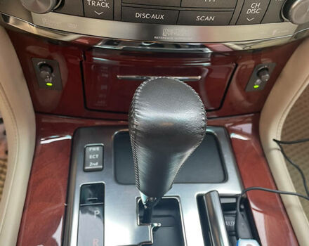 Чорний Лексус ЛХ, об'ємом двигуна 5.7 л та пробігом 172 тис. км за 25000 $, фото 5 на Automoto.ua