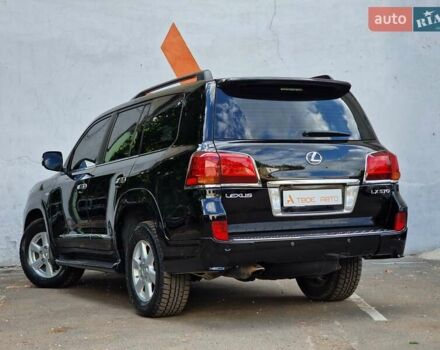 Черный Лексус ЛХ, объемом двигателя 5.66 л и пробегом 462 тыс. км за 21990 $, фото 25 на Automoto.ua