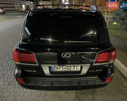 Черный Лексус ЛХ, объемом двигателя 5.7 л и пробегом 267 тыс. км за 23800 $, фото 14 на Automoto.ua