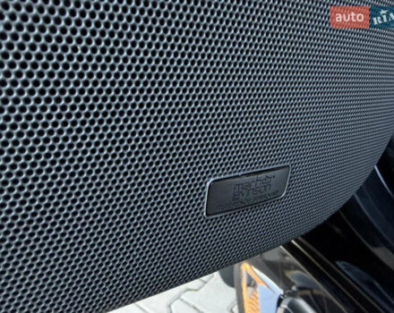 Черный Лексус ЛХ, объемом двигателя 5.69 л и пробегом 160 тыс. км за 26990 $, фото 71 на Automoto.ua