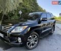 Черный Лексус ЛХ, объемом двигателя 5.7 л и пробегом 297 тыс. км за 26500 $, фото 2 на Automoto.ua