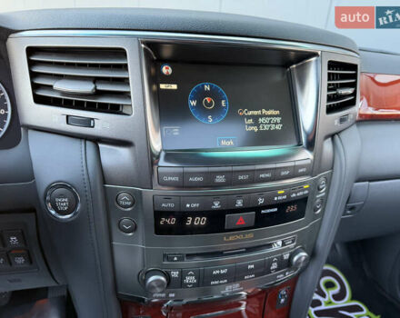 Черный Лексус ЛХ, объемом двигателя 5.69 л и пробегом 160 тыс. км за 26990 $, фото 49 на Automoto.ua