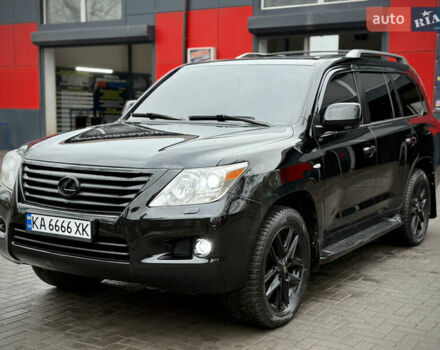 Черный Лексус ЛХ, объемом двигателя 5.7 л и пробегом 220 тыс. км за 28500 $, фото 23 на Automoto.ua