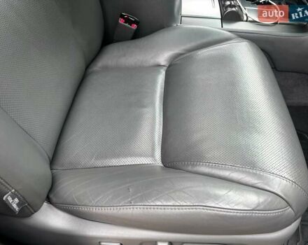 Черный Лексус ЛХ, объемом двигателя 5.66 л и пробегом 234 тыс. км за 34999 $, фото 24 на Automoto.ua