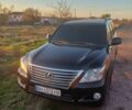 Черный Лексус ЛХ, объемом двигателя 5 л и пробегом 250 тыс. км за 23000 $, фото 4 на Automoto.ua