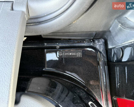 Черный Лексус ЛХ, объемом двигателя 5.7 л и пробегом 252 тыс. км за 25999 $, фото 64 на Automoto.ua