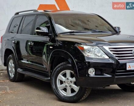 Черный Лексус ЛХ, объемом двигателя 5.66 л и пробегом 462 тыс. км за 21990 $, фото 9 на Automoto.ua