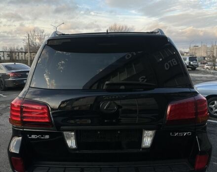 Черный Лексус ЛХ, объемом двигателя 5.7 л и пробегом 306 тыс. км за 21500 $, фото 5 на Automoto.ua
