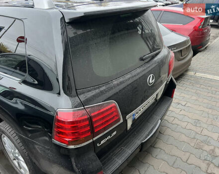 Чорний Лексус ЛХ, об'ємом двигуна 5.66 л та пробігом 300 тис. км за 24500 $, фото 3 на Automoto.ua