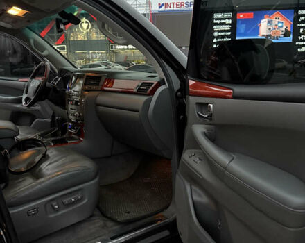 Чорний Лексус ЛХ, об'ємом двигуна 5.66 л та пробігом 350 тис. км за 23200 $, фото 15 на Automoto.ua