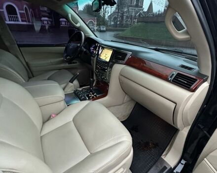 Чорний Лексус ЛХ, об'ємом двигуна 5.7 л та пробігом 262 тис. км за 19999 $, фото 11 на Automoto.ua