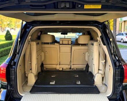 Черный Лексус ЛХ, объемом двигателя 5.7 л и пробегом 250 тыс. км за 24000 $, фото 12 на Automoto.ua