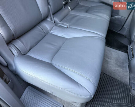 Черный Лексус ЛХ, объемом двигателя 5.69 л и пробегом 160 тыс. км за 26990 $, фото 70 на Automoto.ua