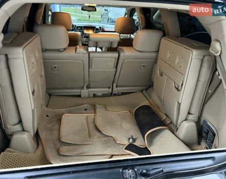 Чорний Лексус ЛХ, об'ємом двигуна 5.66 л та пробігом 300 тис. км за 24500 $, фото 10 на Automoto.ua