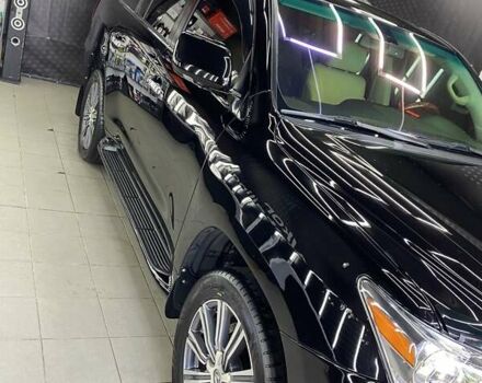 Черный Лексус ЛХ, объемом двигателя 5.7 л и пробегом 335 тыс. км за 29500 $, фото 13 на Automoto.ua