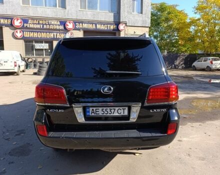 Чорний Лексус ЛХ, об'ємом двигуна 5.7 л та пробігом 210 тис. км за 516 $, фото 4 на Automoto.ua