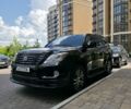Черный Лексус ЛХ, объемом двигателя 5.7 л и пробегом 250 тыс. км за 24000 $, фото 1 на Automoto.ua