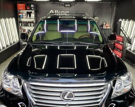 Черный Лексус ЛХ, объемом двигателя 5.7 л и пробегом 335 тыс. км за 29500 $, фото 14 на Automoto.ua