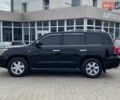 Черный Лексус ЛХ, объемом двигателя 5.66 л и пробегом 310 тыс. км за 25500 $, фото 4 на Automoto.ua