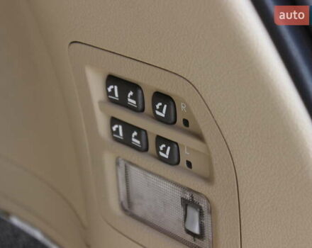 Чорний Лексус ЛХ, об'ємом двигуна 5.66 л та пробігом 208 тис. км за 27999 $, фото 28 на Automoto.ua