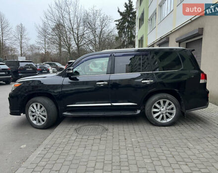 Чорний Лексус ЛХ, об'ємом двигуна 5.66 л та пробігом 272 тис. км за 25300 $, фото 5 на Automoto.ua