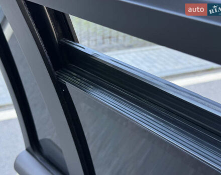 Чорний Лексус ЛХ, об'ємом двигуна 5.7 л та пробігом 142 тис. км за 78000 $, фото 21 на Automoto.ua