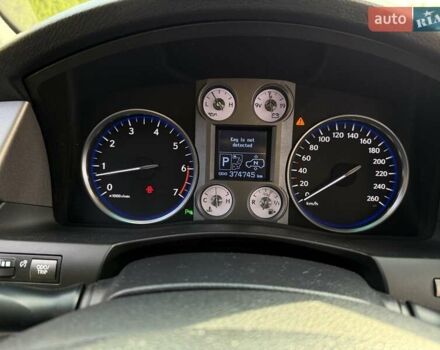 Черный Лексус ЛХ, объемом двигателя 5.66 л и пробегом 374 тыс. км за 26500 $, фото 21 на Automoto.ua