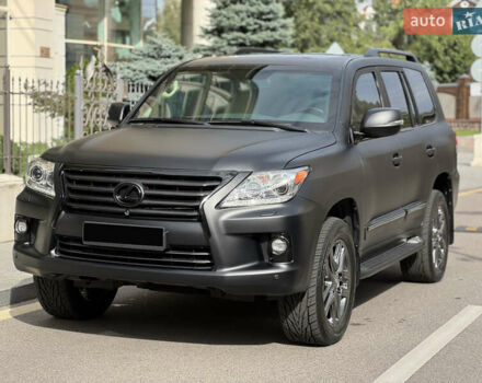 Черный Лексус ЛХ, объемом двигателя 5.7 л и пробегом 142 тыс. км за 71000 $, фото 8 на Automoto.ua