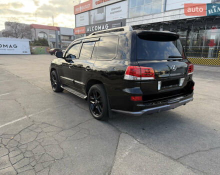 Черный Лексус ЛХ, объемом двигателя 5.66 л и пробегом 160 тыс. км за 38000 $, фото 12 на Automoto.ua
