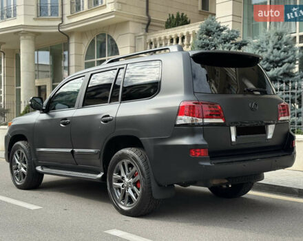 Чорний Лексус ЛХ, об'ємом двигуна 5.7 л та пробігом 142 тис. км за 78000 $, фото 14 на Automoto.ua