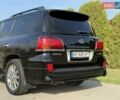 Черный Лексус ЛХ, объемом двигателя 5.66 л и пробегом 374 тыс. км за 26500 $, фото 9 на Automoto.ua
