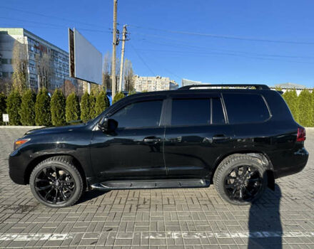 Черный Лексус ЛХ, объемом двигателя 5.7 л и пробегом 218 тыс. км за 26200 $, фото 4 на Automoto.ua