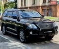 Черный Лексус ЛХ, объемом двигателя 5.69 л и пробегом 299 тыс. км за 27300 $, фото 1 на Automoto.ua