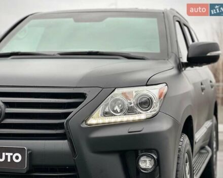 Чорний Лексус ЛХ, об'ємом двигуна 5.66 л та пробігом 144 тис. км за 75000 $, фото 21 на Automoto.ua