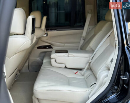 Черный Лексус ЛХ, объемом двигателя 5.7 л и пробегом 142 тыс. км за 71000 $, фото 29 на Automoto.ua