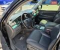 Черный Лексус ЛХ, объемом двигателя 5.66 л и пробегом 295 тыс. км за 27777 $, фото 10 на Automoto.ua