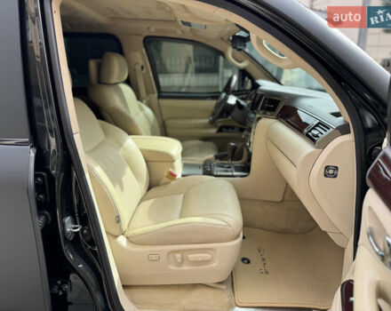 Чорний Лексус ЛХ, об'ємом двигуна 5.7 л та пробігом 142 тис. км за 78000 $, фото 40 на Automoto.ua