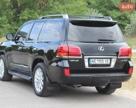 Чорний Лексус ЛХ, об'ємом двигуна 5.66 л та пробігом 208 тис. км за 27999 $, фото 12 на Automoto.ua
