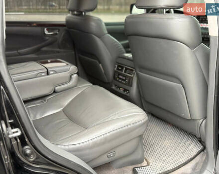 Чорний Лексус ЛХ, об'ємом двигуна 5.7 л та пробігом 270 тис. км за 33000 $, фото 9 на Automoto.ua