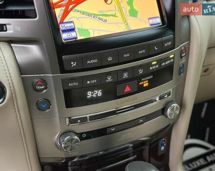 Чорний Лексус ЛХ, об'ємом двигуна 5.66 л та пробігом 144 тис. км за 75000 $, фото 92 на Automoto.ua