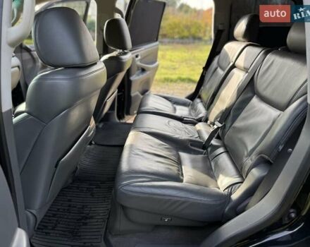 Черный Лексус ЛХ, объемом двигателя 5.66 л и пробегом 374 тыс. км за 26500 $, фото 23 на Automoto.ua